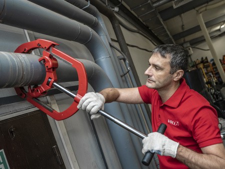 Труборез V2S с хомутной защелкой, применение