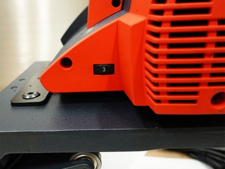 Электрический труборез V-CUT 400E -  регулятор скорости Электрический труборез V-CUT 400E -  регулятор скорости